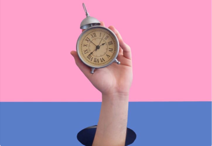 d03-Img-Clock.jpg